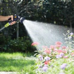 Voxon Sproeikop | Broespistool | Spuitpistool Voor Tuinslang | Metalen Constrcutie Met Soft-grip Handvat -Tuinwinkel 1200x1200 620