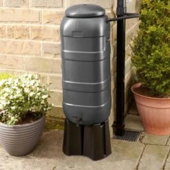 Luxe Voordeelset 100L Antraciet Rainsaver Regenton + Kraan + Voet + Vulautomaat| Muurmodel 9 Luxe Voordeelset 100L Antraciet Rainsaver Regenton + Kraan + Voet + Vulautomaat| Muurmodel -Tuinwinkel 1200x1200 636