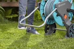 GARDENA - AquaRoll CleverRoll S Set Slangenwagen - Incl. 20 M Slang - Maximaal 40 M Opbergcapaciteit 27 GARDENA - AquaRoll CleverRoll S Set Slangenwagen - Incl. 20 M Slang - Maximaal 40 M Opbergcapaciteit -Tuinwinkel 1200x799 43