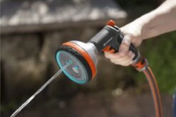 GARDENA - Comfort Broeskop - 5 Straalsoorten - Grijs -Tuinwinkel 1200x800 122