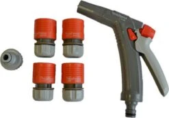 Slangenwagen Met 50 Meter Tuinslang | Eagle Garden | Incl. Spuitkopstuk En Connectors | Geel 7 Slangenwagen Met 50 Meter Tuinslang | Eagle Garden | Incl. Spuitkopstuk En Connectors | Geel -Tuinwinkel 1200x835 1