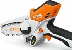 Stihl Accu Mini Kettingzaag SET - Snoeischaar - Snoeizaag - Hand Kettingzaag - Professioneel- Hovenier- Tuinman -Tuinwinkel 1200x847 3