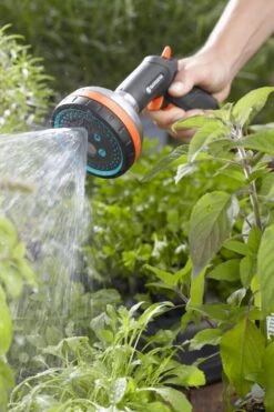 GARDENA - Premium Multifunctionele Broeskop - Exclusief Verlengsteel -Tuinwinkel 799x1200 10